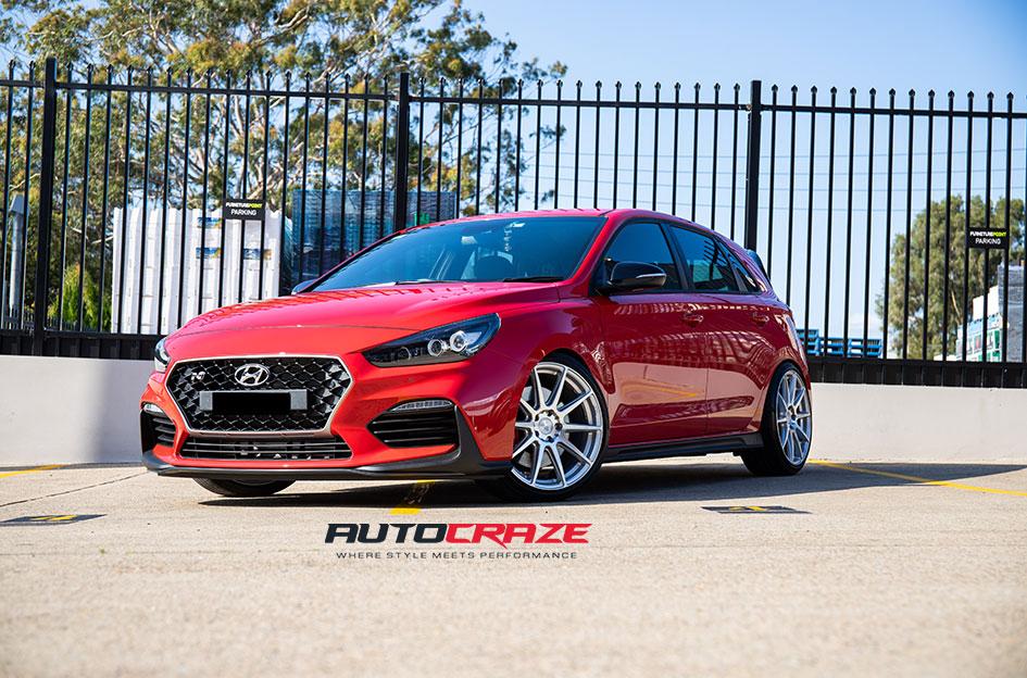 HYUNDAI I30 N ESSEN SILVER MACHINED FACE